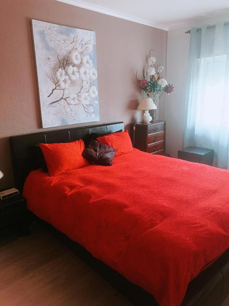Apartamento Com Boa Localizacao E Conforto Povoa de Santa Iria Exterior foto